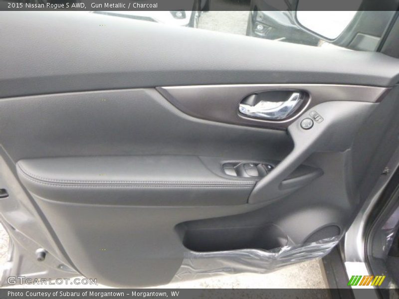 Gun Metallic / Charcoal 2015 Nissan Rogue S AWD
