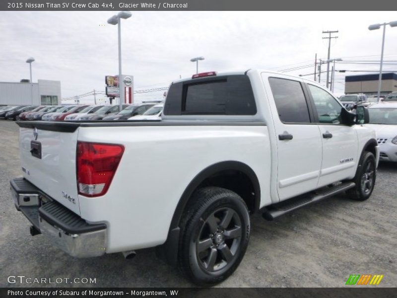  2015 Titan SV Crew Cab 4x4 Glacier White