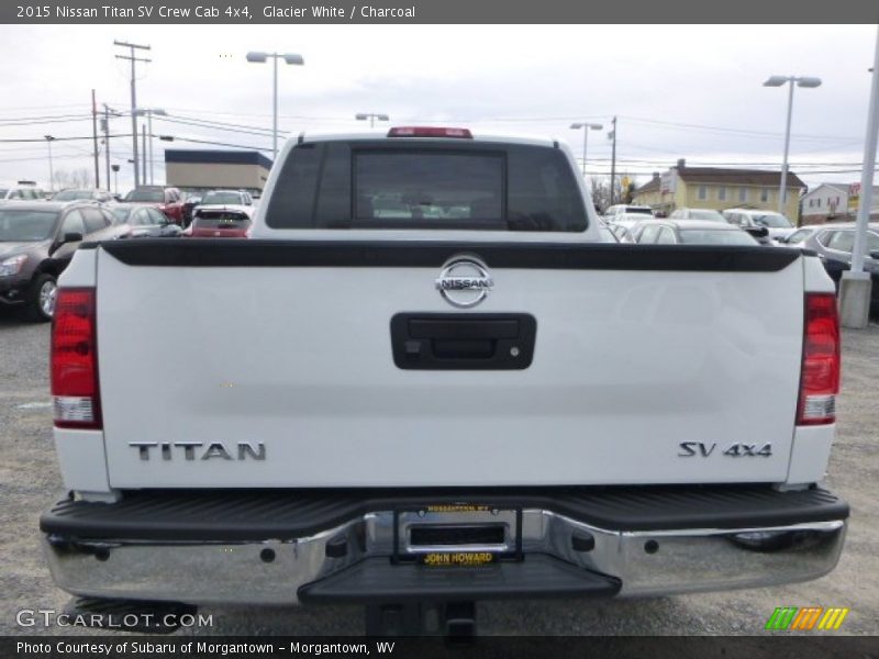 Glacier White / Charcoal 2015 Nissan Titan SV Crew Cab 4x4