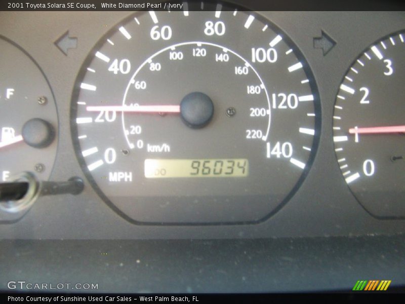 White Diamond Pearl / Ivory 2001 Toyota Solara SE Coupe