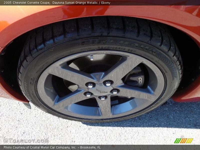 Daytona Sunset Orange Metallic / Ebony 2005 Chevrolet Corvette Coupe