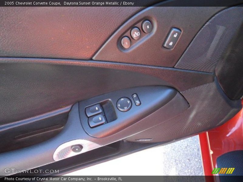 Daytona Sunset Orange Metallic / Ebony 2005 Chevrolet Corvette Coupe