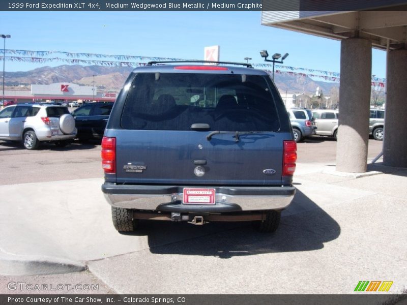 Medium Wedgewood Blue Metallic / Medium Graphite 1999 Ford Expedition XLT 4x4