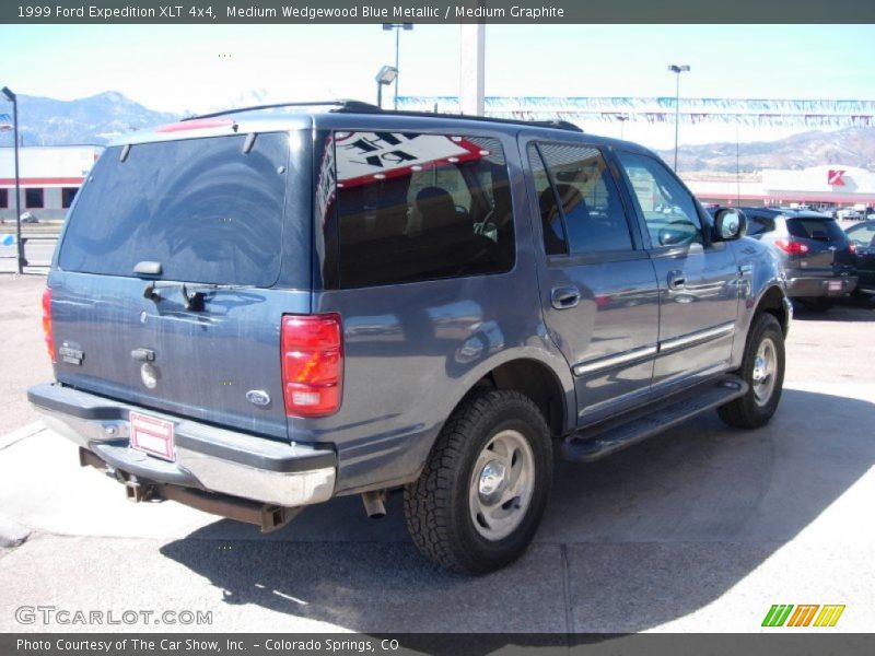 Medium Wedgewood Blue Metallic / Medium Graphite 1999 Ford Expedition XLT 4x4