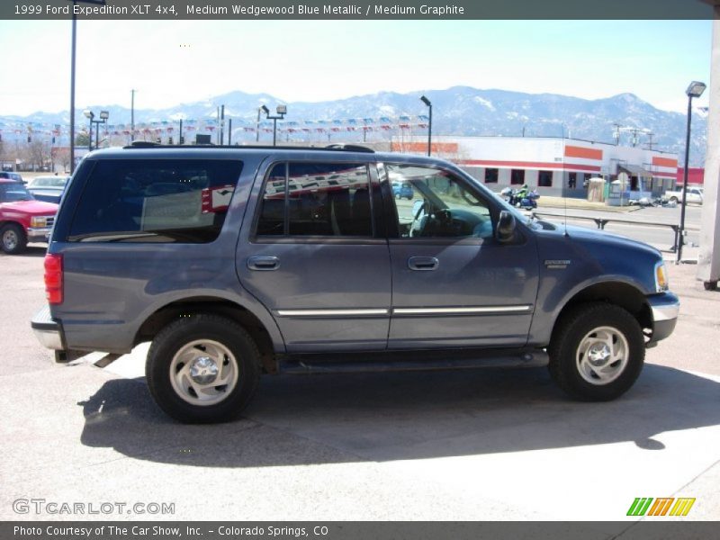 Medium Wedgewood Blue Metallic / Medium Graphite 1999 Ford Expedition XLT 4x4