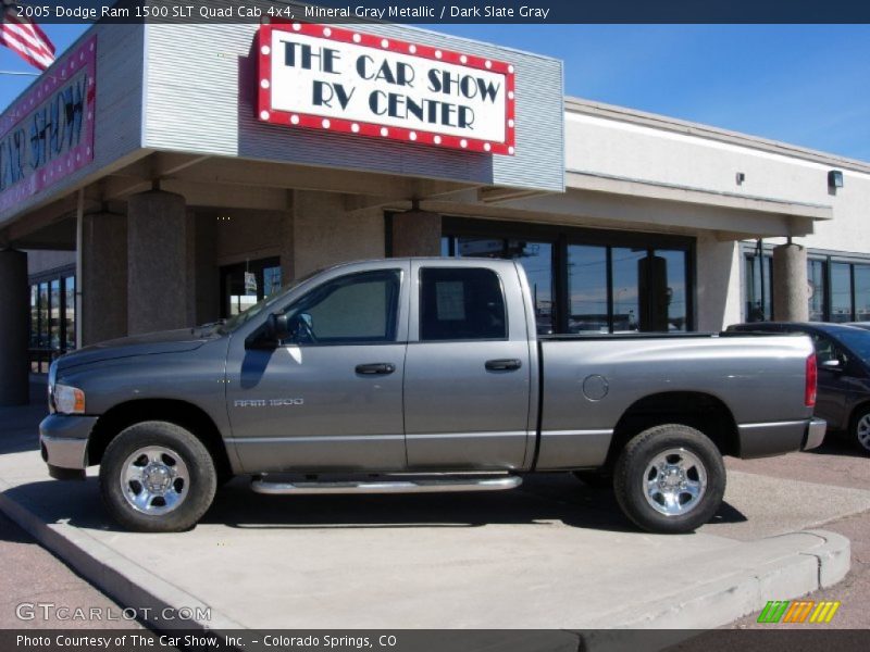 Mineral Gray Metallic / Dark Slate Gray 2005 Dodge Ram 1500 SLT Quad Cab 4x4