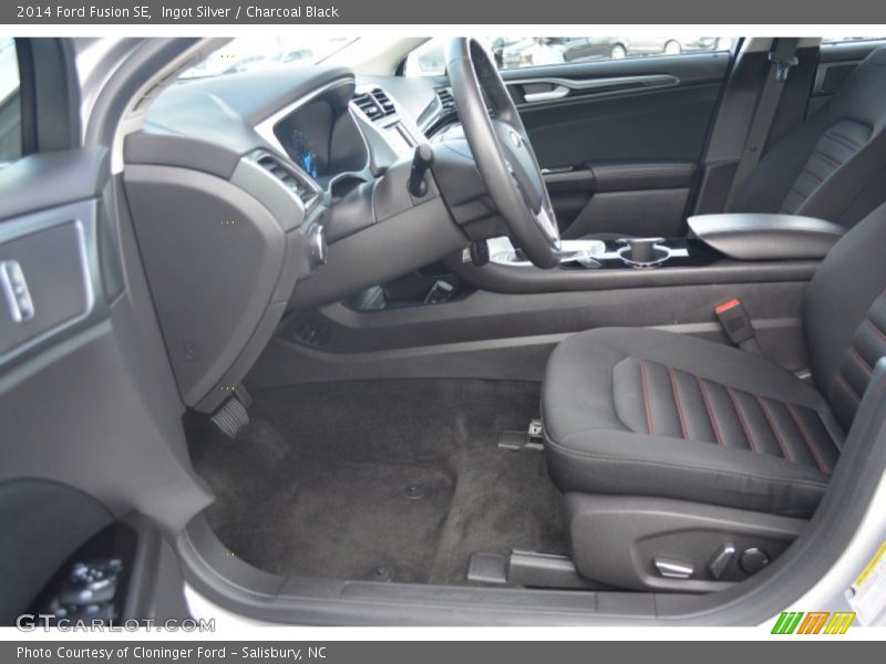 Ingot Silver / Charcoal Black 2014 Ford Fusion SE