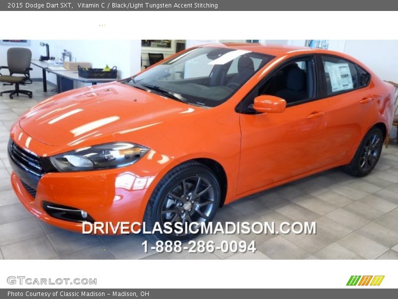 Vitamin C / Black/Light Tungsten Accent Stitching 2015 Dodge Dart SXT