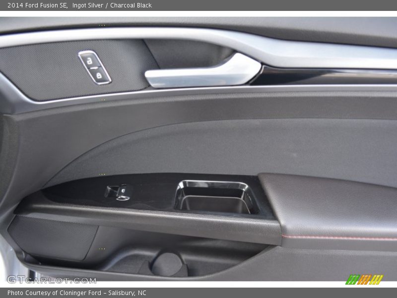 Ingot Silver / Charcoal Black 2014 Ford Fusion SE