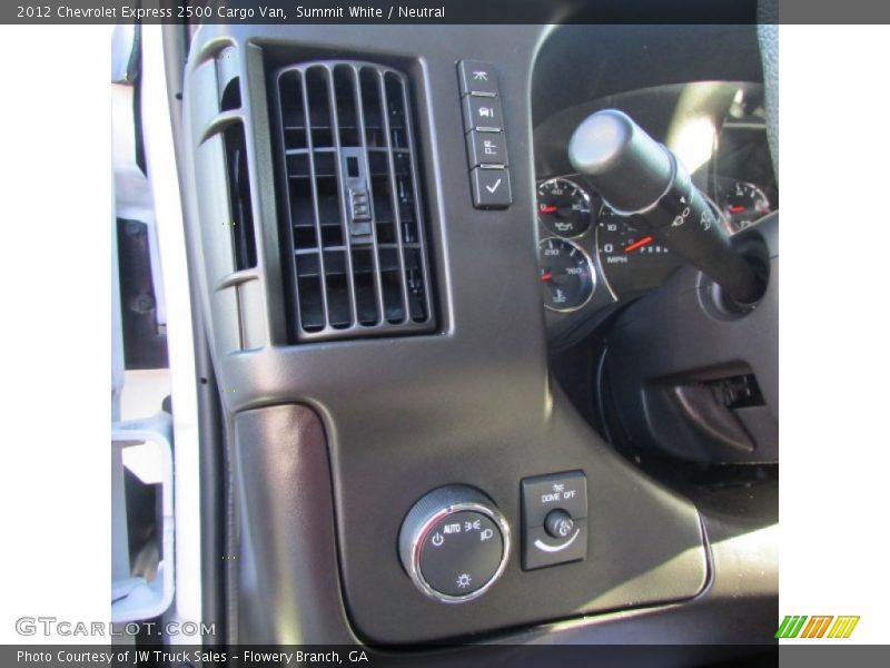 Summit White / Neutral 2012 Chevrolet Express 2500 Cargo Van