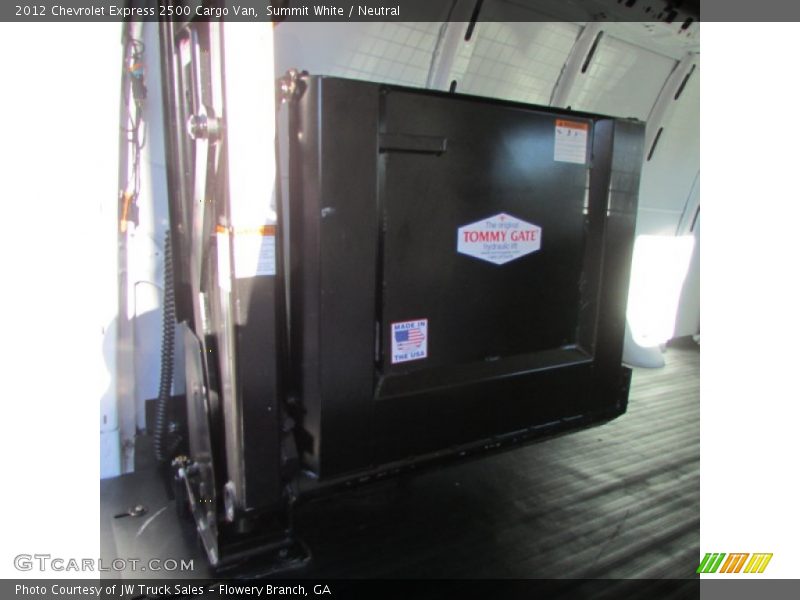 Summit White / Neutral 2012 Chevrolet Express 2500 Cargo Van