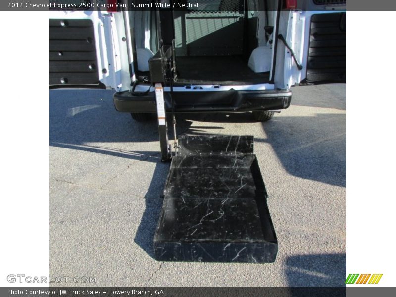 Summit White / Neutral 2012 Chevrolet Express 2500 Cargo Van
