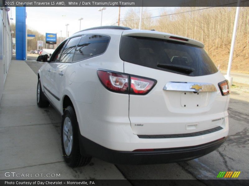 White / Dark Titanium/Light Titanium 2015 Chevrolet Traverse LS AWD