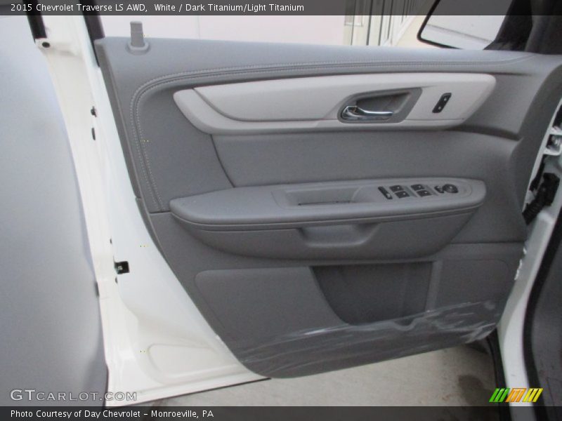 White / Dark Titanium/Light Titanium 2015 Chevrolet Traverse LS AWD