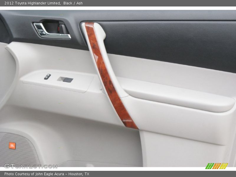 Black / Ash 2012 Toyota Highlander Limited