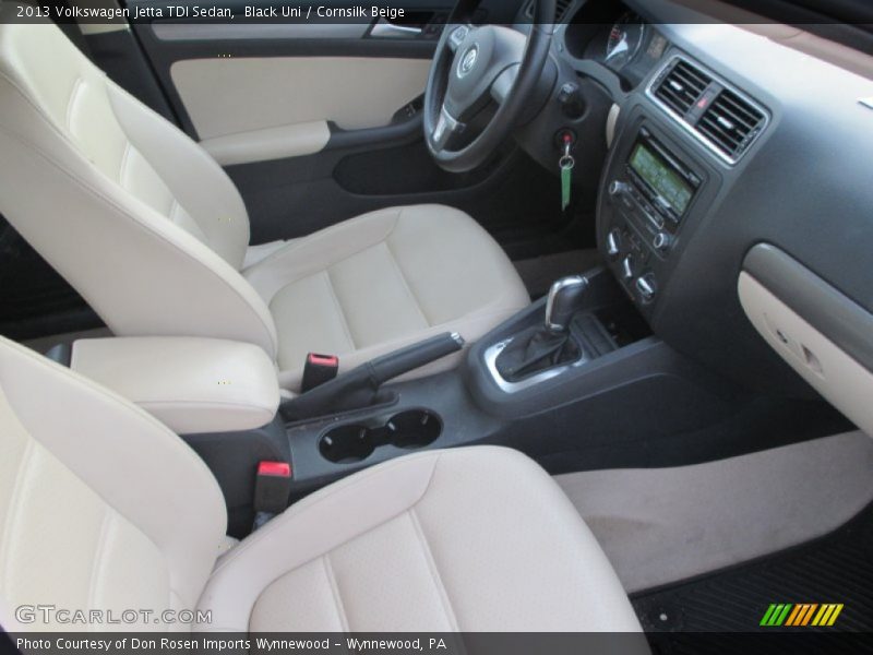 Black Uni / Cornsilk Beige 2013 Volkswagen Jetta TDI Sedan