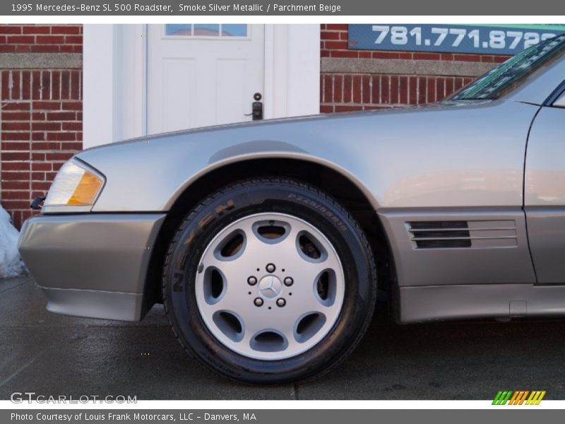 Smoke Silver Metallic / Parchment Beige 1995 Mercedes-Benz SL 500 Roadster