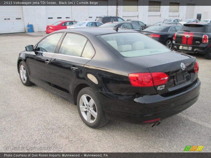 Black Uni / Cornsilk Beige 2013 Volkswagen Jetta TDI Sedan