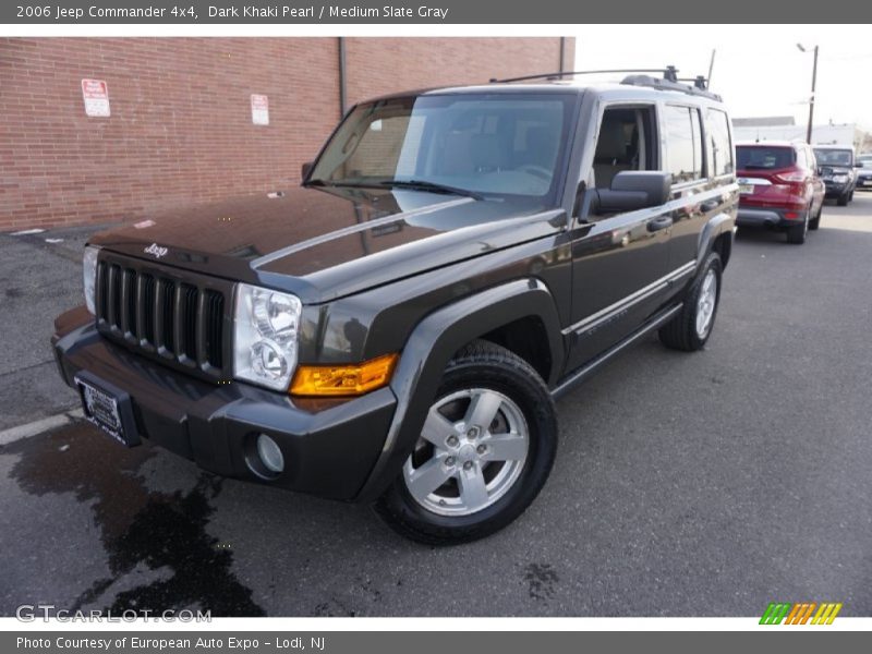 Dark Khaki Pearl / Medium Slate Gray 2006 Jeep Commander 4x4