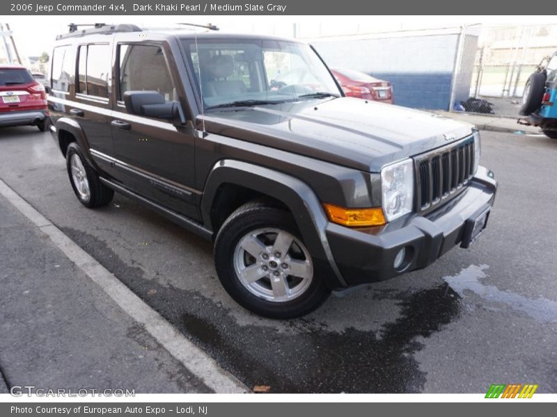 Dark Khaki Pearl / Medium Slate Gray 2006 Jeep Commander 4x4