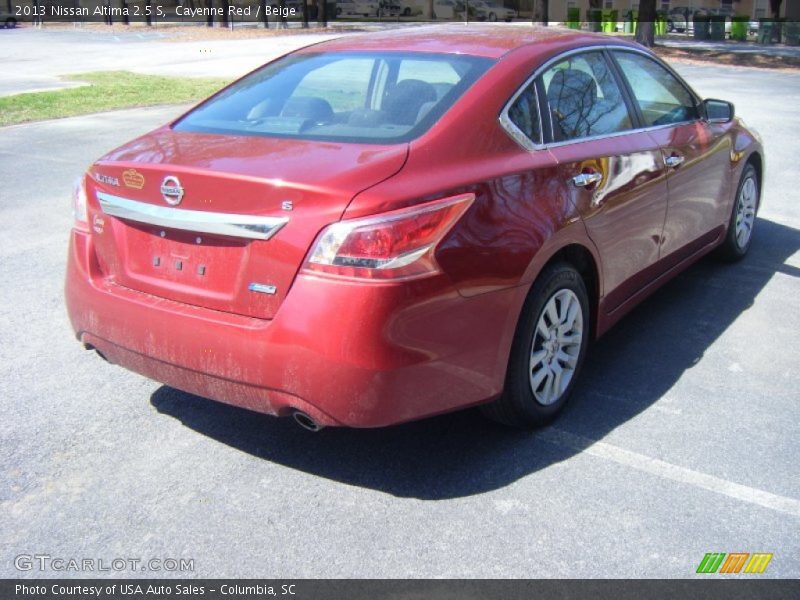 Cayenne Red / Beige 2013 Nissan Altima 2.5 S