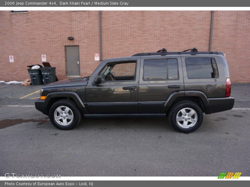 Dark Khaki Pearl / Medium Slate Gray 2006 Jeep Commander 4x4