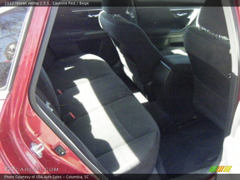 Cayenne Red / Beige 2013 Nissan Altima 2.5 S
