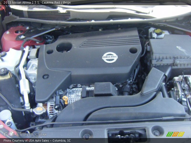 Cayenne Red / Beige 2013 Nissan Altima 2.5 S