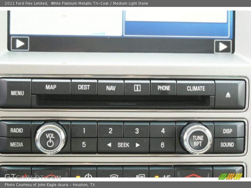 White Platinum Metallic Tri-Coat / Medium Light Stone 2011 Ford Flex Limited
