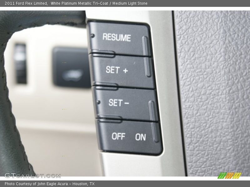 White Platinum Metallic Tri-Coat / Medium Light Stone 2011 Ford Flex Limited