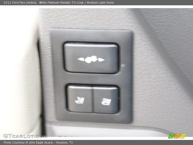 White Platinum Metallic Tri-Coat / Medium Light Stone 2011 Ford Flex Limited