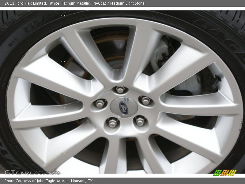 White Platinum Metallic Tri-Coat / Medium Light Stone 2011 Ford Flex Limited