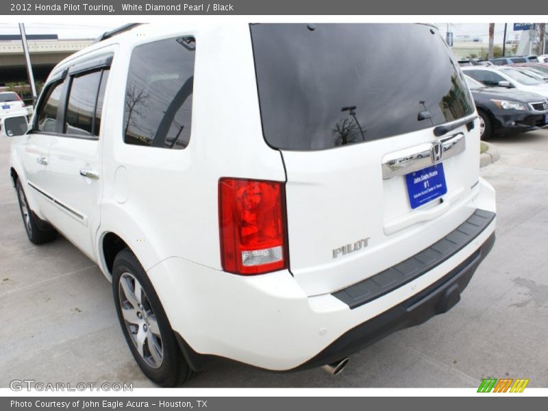 White Diamond Pearl / Black 2012 Honda Pilot Touring