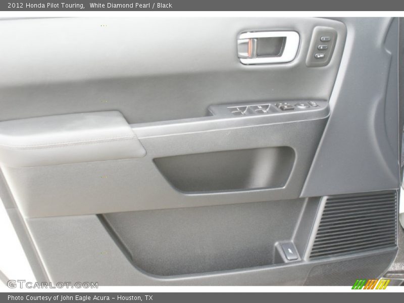 White Diamond Pearl / Black 2012 Honda Pilot Touring