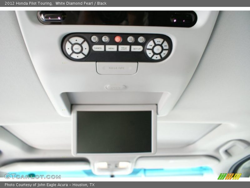White Diamond Pearl / Black 2012 Honda Pilot Touring