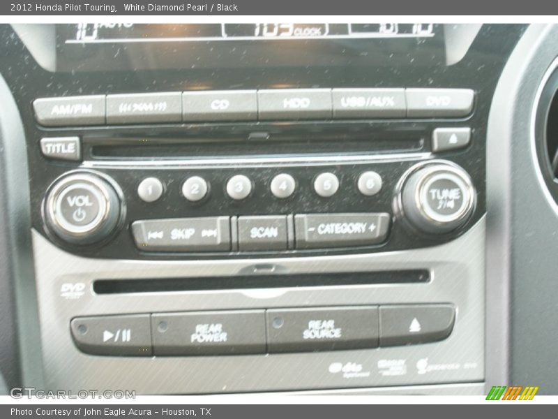 White Diamond Pearl / Black 2012 Honda Pilot Touring
