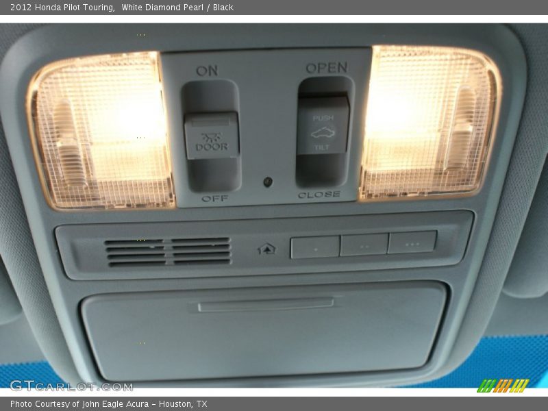 White Diamond Pearl / Black 2012 Honda Pilot Touring