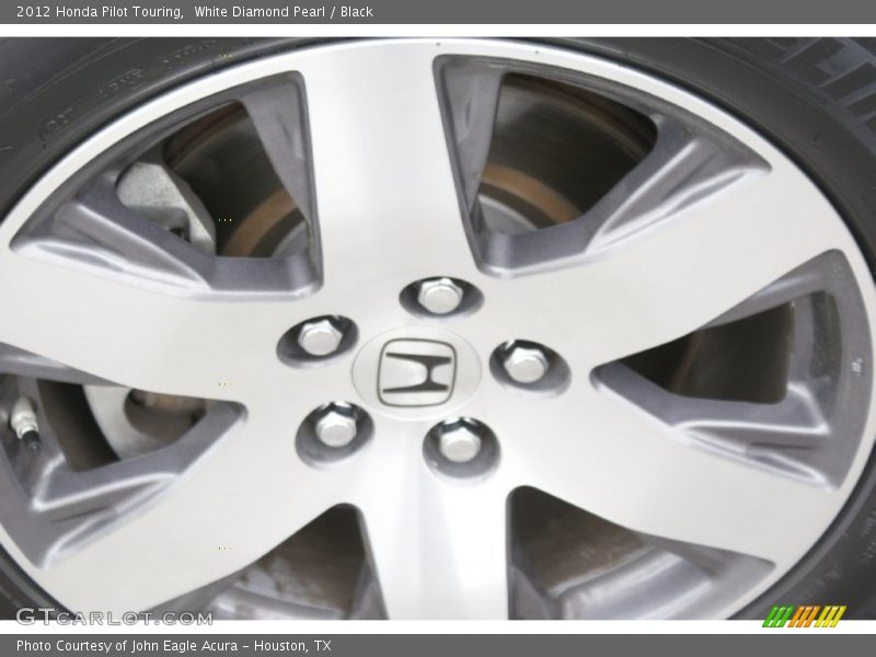 White Diamond Pearl / Black 2012 Honda Pilot Touring