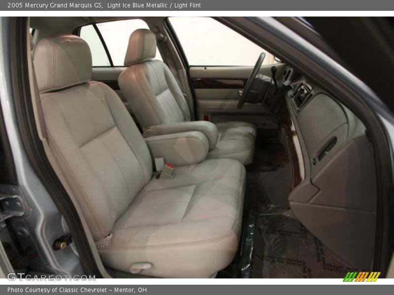 Light Ice Blue Metallic / Light Flint 2005 Mercury Grand Marquis GS
