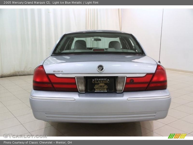 Light Ice Blue Metallic / Light Flint 2005 Mercury Grand Marquis GS