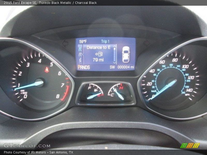 Tuxedo Black Metallic / Charcoal Black 2015 Ford Escape SE