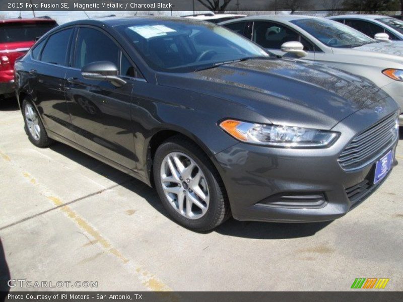 Magnetic Metallic / Charcoal Black 2015 Ford Fusion SE
