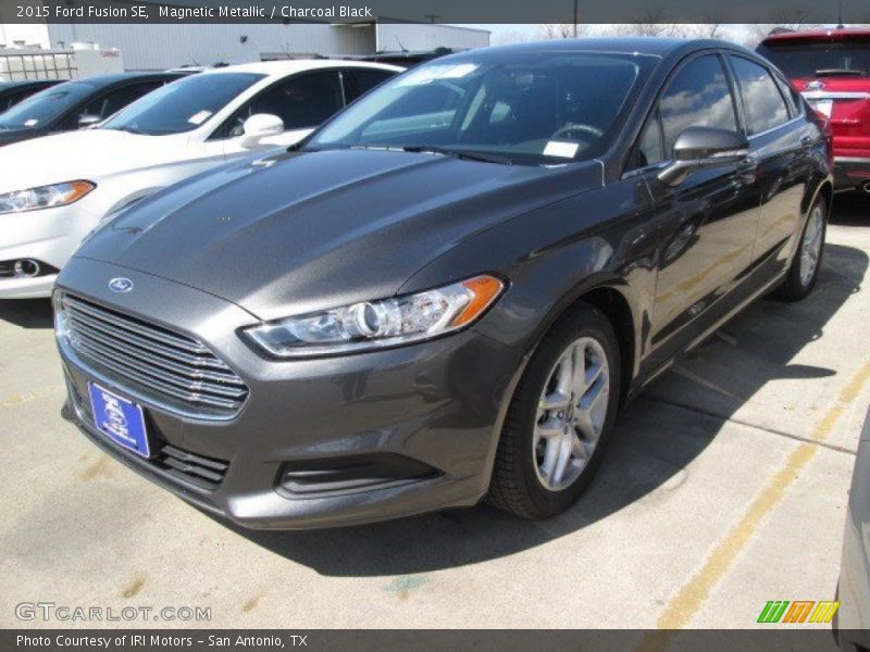 Magnetic Metallic / Charcoal Black 2015 Ford Fusion SE