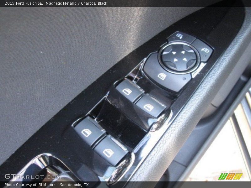 Magnetic Metallic / Charcoal Black 2015 Ford Fusion SE