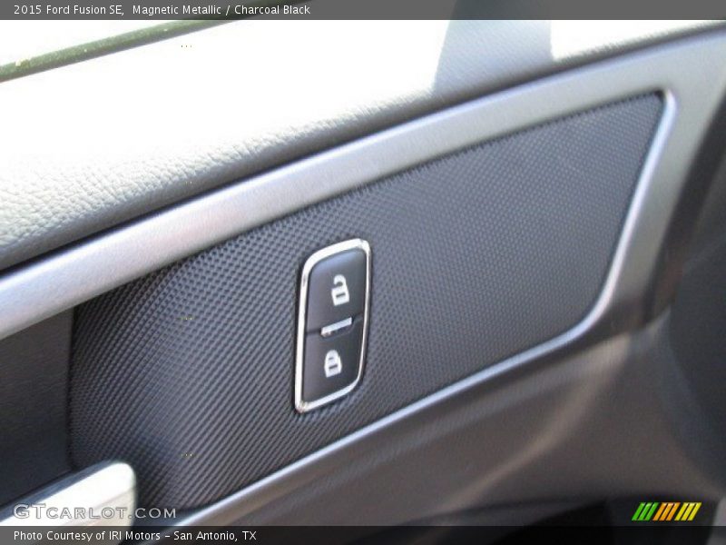 Magnetic Metallic / Charcoal Black 2015 Ford Fusion SE