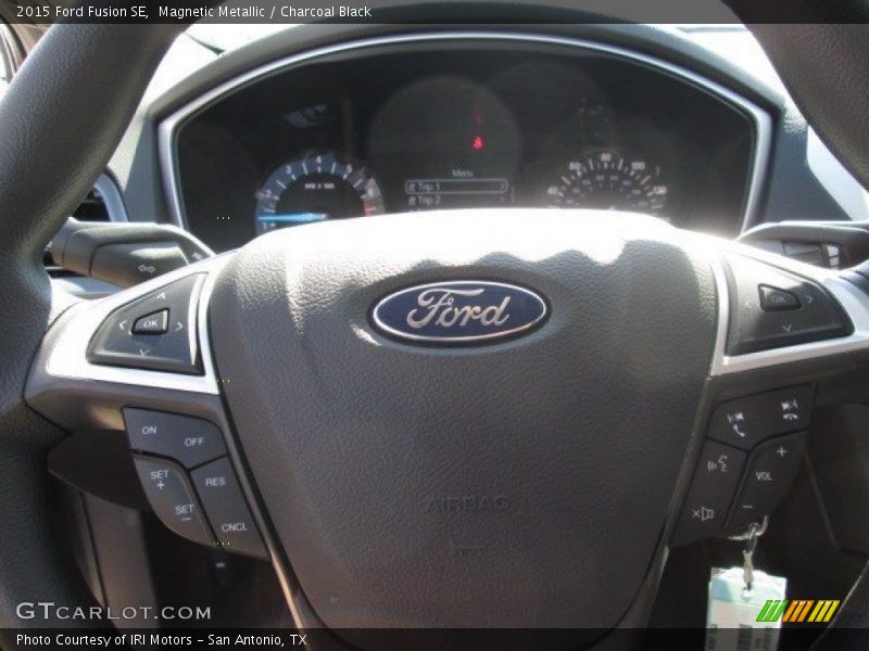 Magnetic Metallic / Charcoal Black 2015 Ford Fusion SE