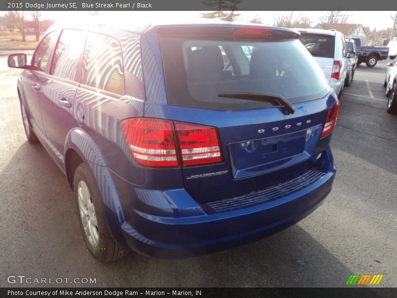Blue Streak Pearl / Black 2015 Dodge Journey SE