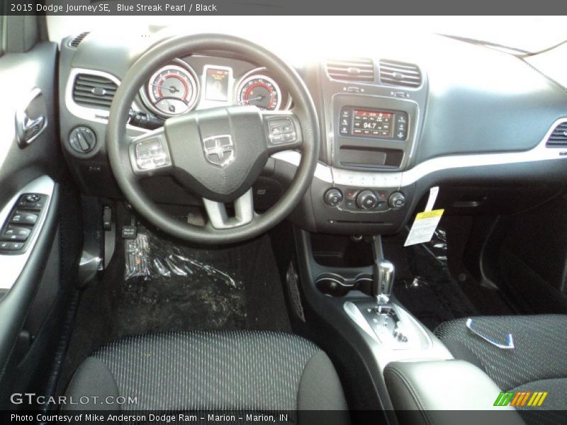 Blue Streak Pearl / Black 2015 Dodge Journey SE