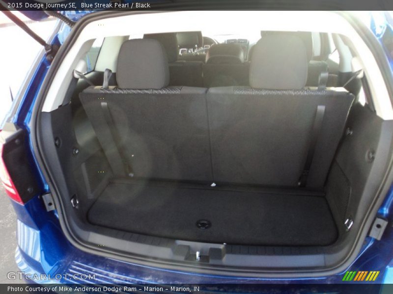 Blue Streak Pearl / Black 2015 Dodge Journey SE