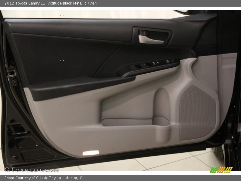 Attitude Black Metallic / Ash 2012 Toyota Camry LE